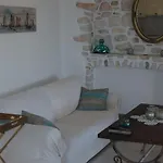 Petradi *