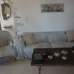 Petradi *