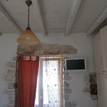 Petradi Tatil Evi *