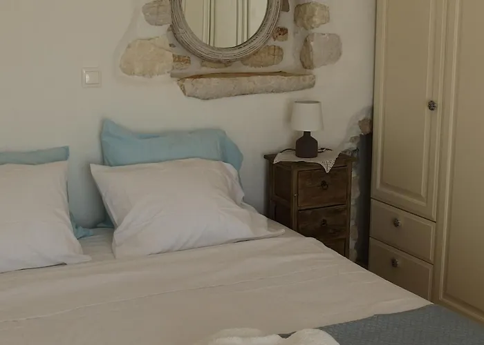 Semesterbostad Petradi *