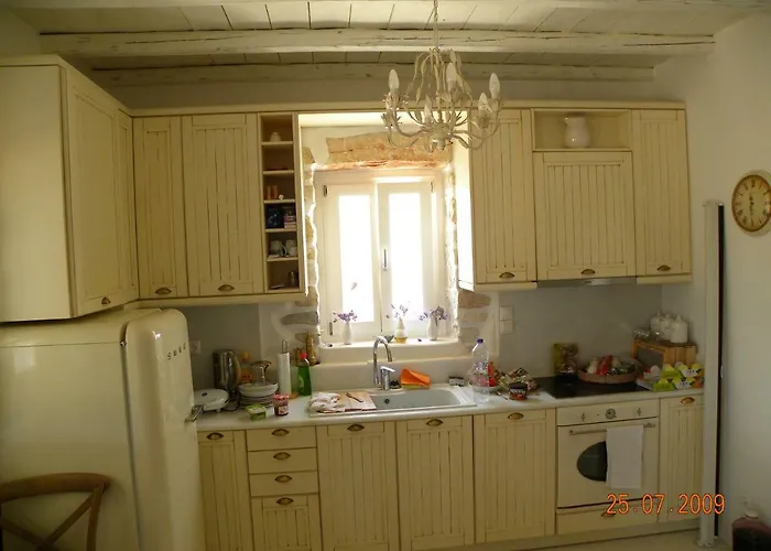 Semesterbostad Petradi Ambelas